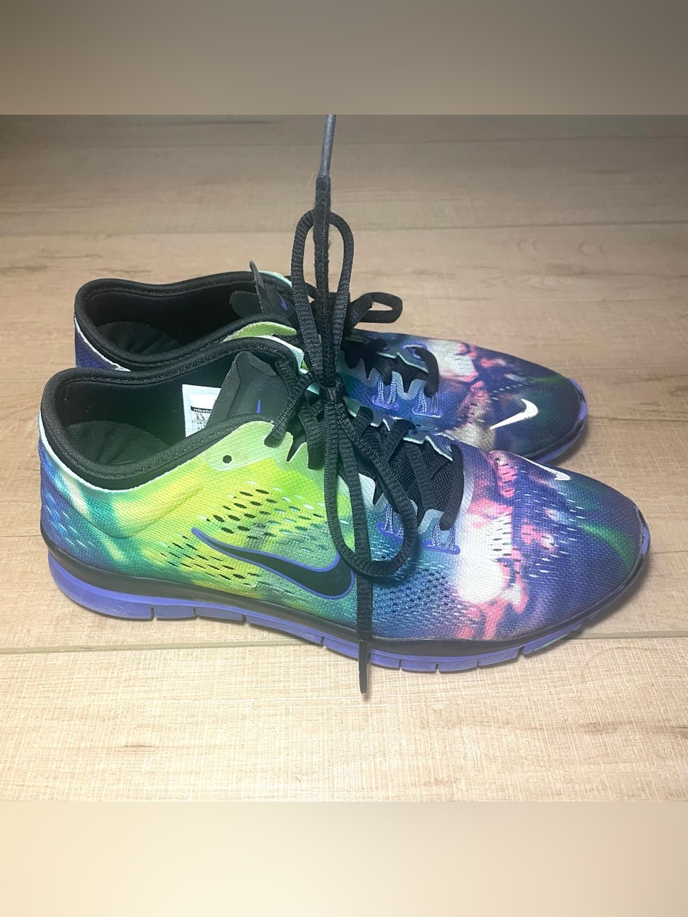 Nike Free 5.0 TR Fit (Galaxy / Aurora Borealis Athletic Shoes Size 6.5
